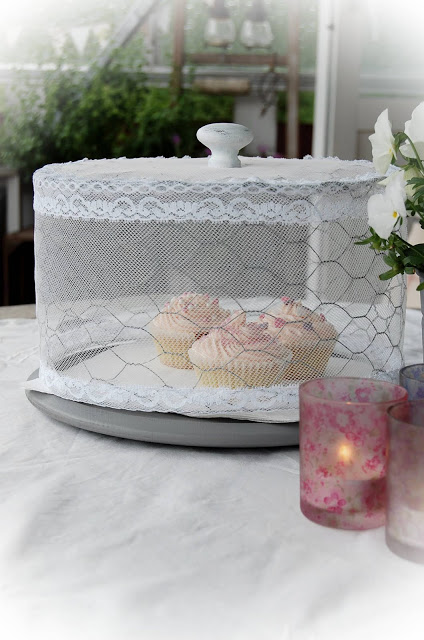 Lace Cake cover