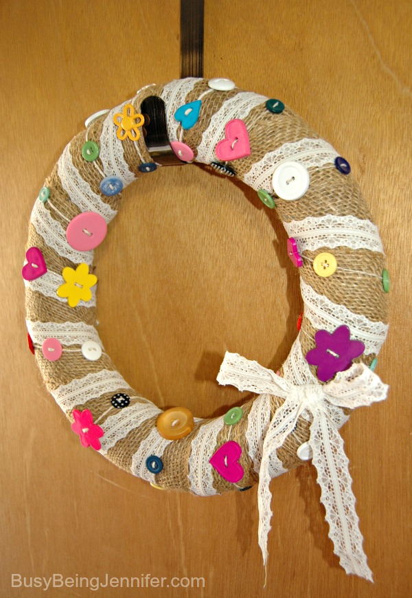 Spring Wreath with Burlap, Buttons and lace - busybeingjennifer.com