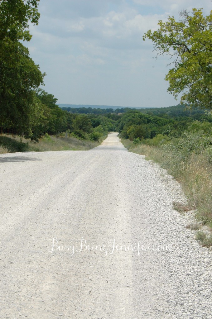 Just Another Dirt Road in Texas - BusyBeingJennifer.com