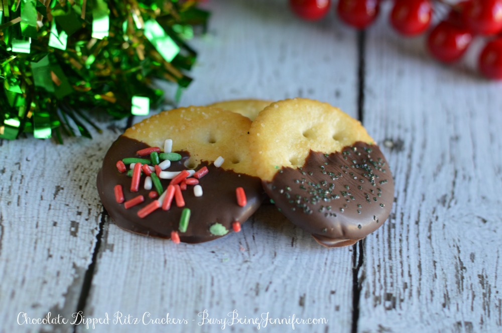 Chocolate Dipped Ritz Crackers from BusyBeingJennifer.com