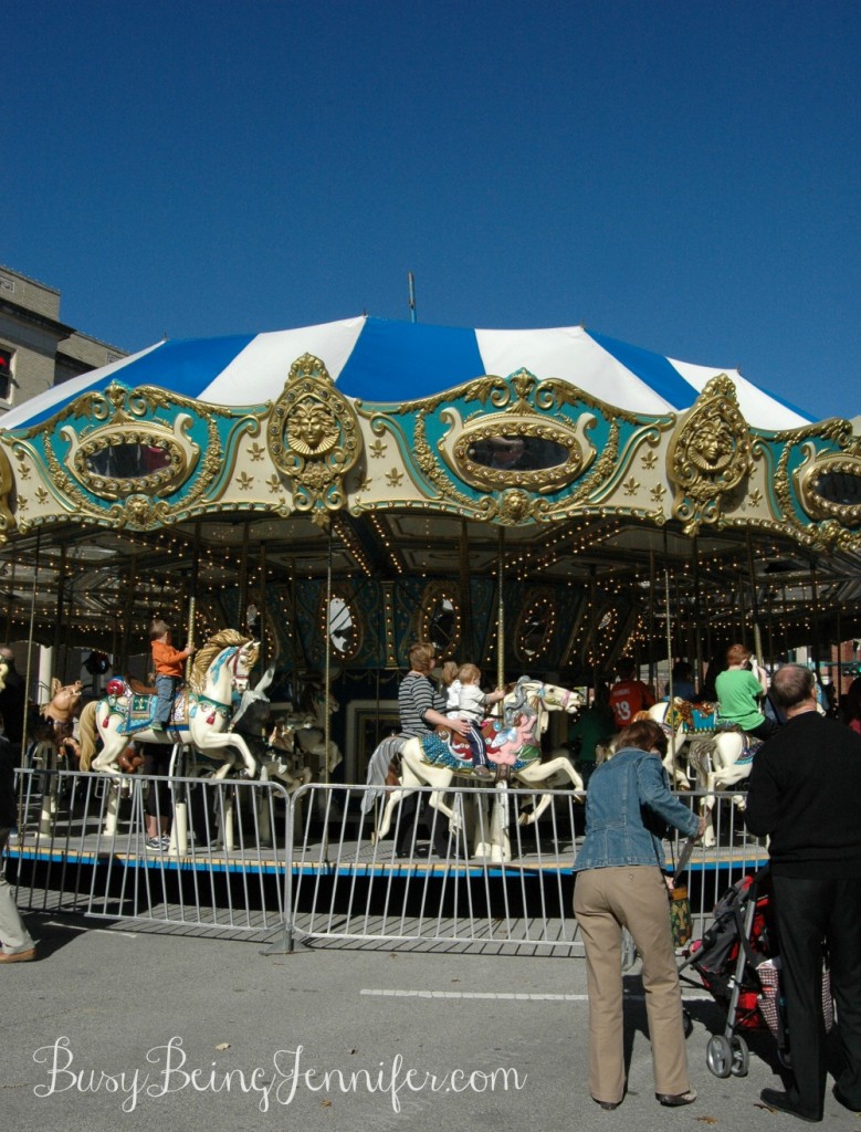 Fun on the Carousel in MicKinney! - BusyBeingJennifer.com