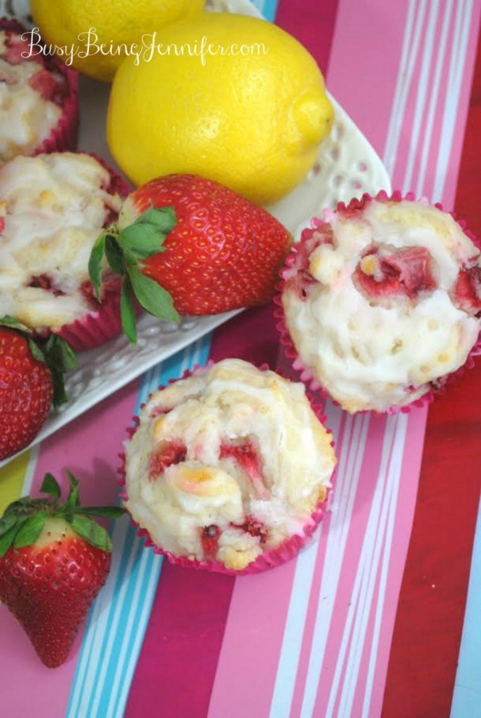 Strawberry Lemon Muffins - busybeingjennifer.com