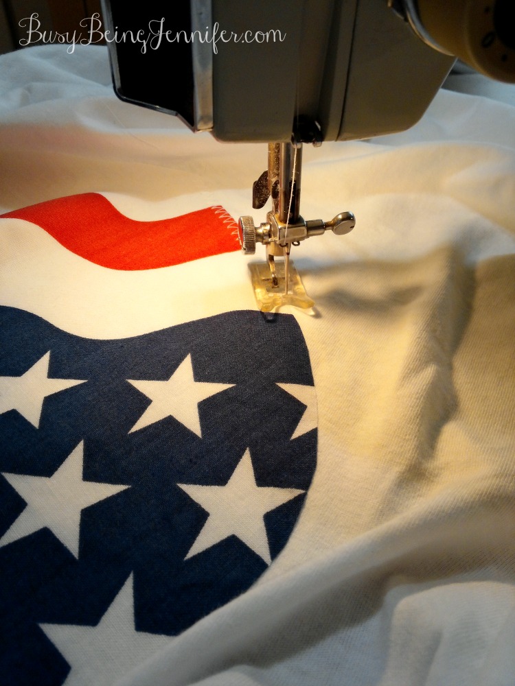 Stitching my 'Merica Love Shirt! - Busybeingjennifer.com