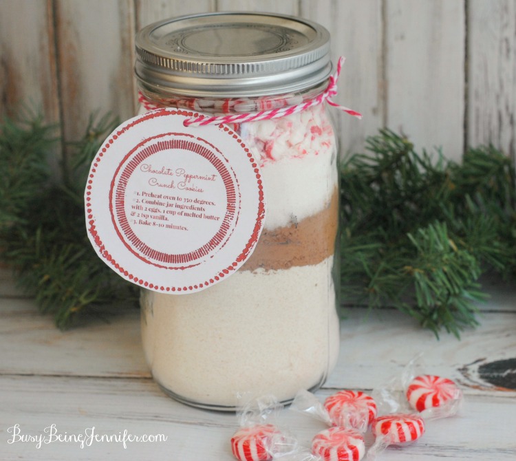Gift in a Jar Chocolate Peppermint Crunch Cookies Recipe - BusyBeingJennifer.com
