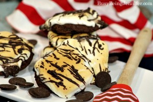 Yummy Gooey Peppermint Smore Cookies - BusyBeingJennifer.com