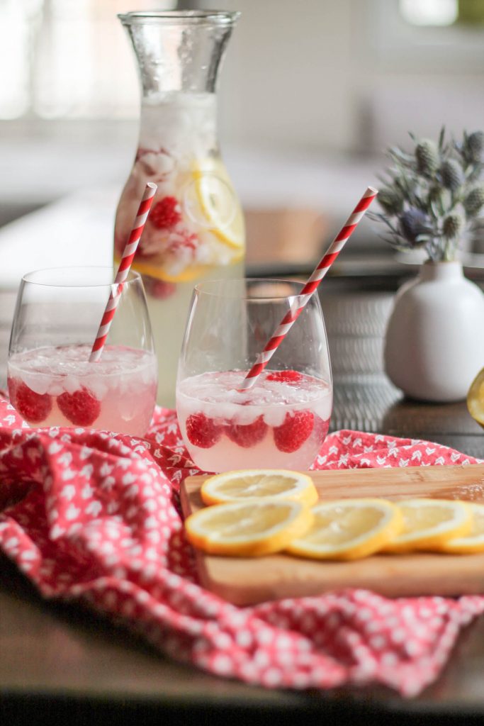 Raspberry-Lemonade-Cocktail1
