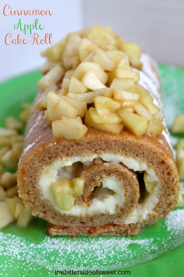 Cinnamon-Apple-Cake-Roll