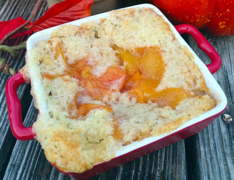 Delicious Peach Cobbler that the whole Family will love! I've got to try this recipe from BusyBeingJennifer.com