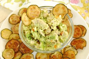 This Avocado Tuna Salad with Baked Zucchini Chips is the perfect gluten free and paleo snack for an afternoon pick-me-up or after school snack! - BusyBeingJennifer.com