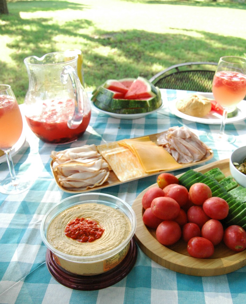 Light and Healthy Summer Entertaining with Sabra!