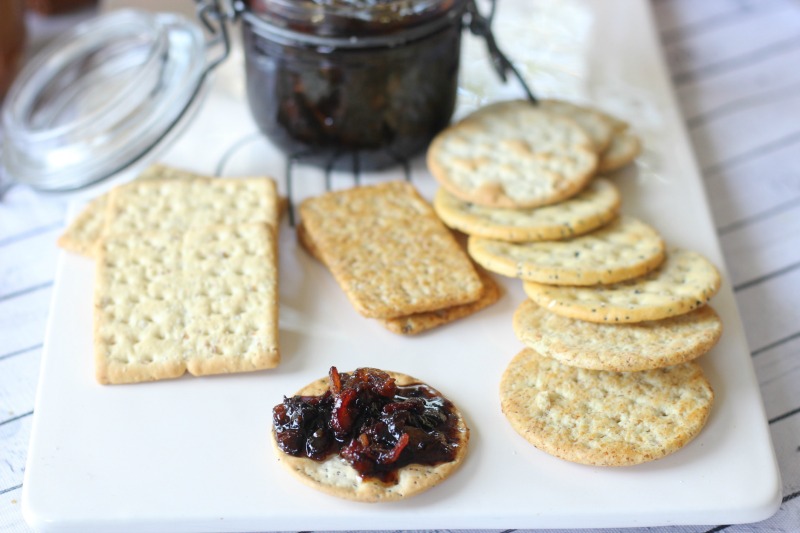 This Bourbon Bacon Jam makes an amazing gift (it's perfect for the bacon loving guy in your life!) and is definitely something that needs to get addded to your homemade list ASAP!